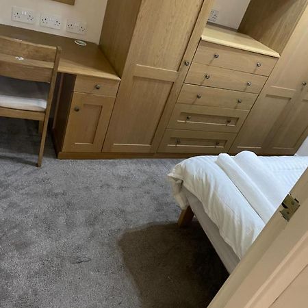 Bigkings 2 Bedroom Apt With Free Parking Beside Piccadilly In Central Манчестер Экстерьер фото