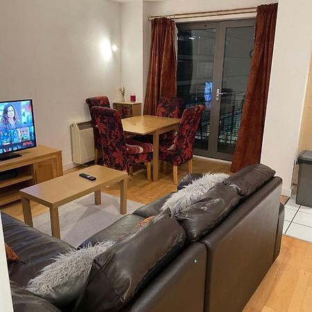 Bigkings 2 Bedroom Apt With Free Parking Beside Piccadilly In Central Манчестер Экстерьер фото